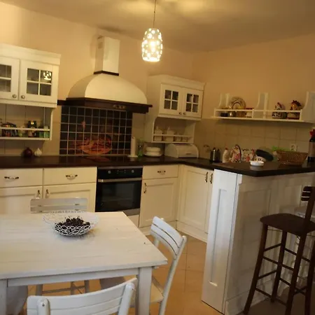 Tatil Evi Art House Kosmaj 2 Sopot