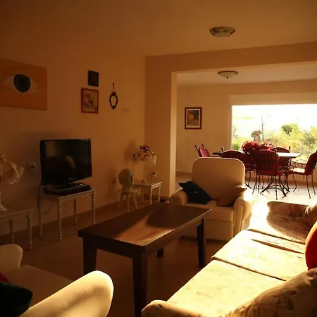 Tatil Evi Art House Kosmaj 2 *